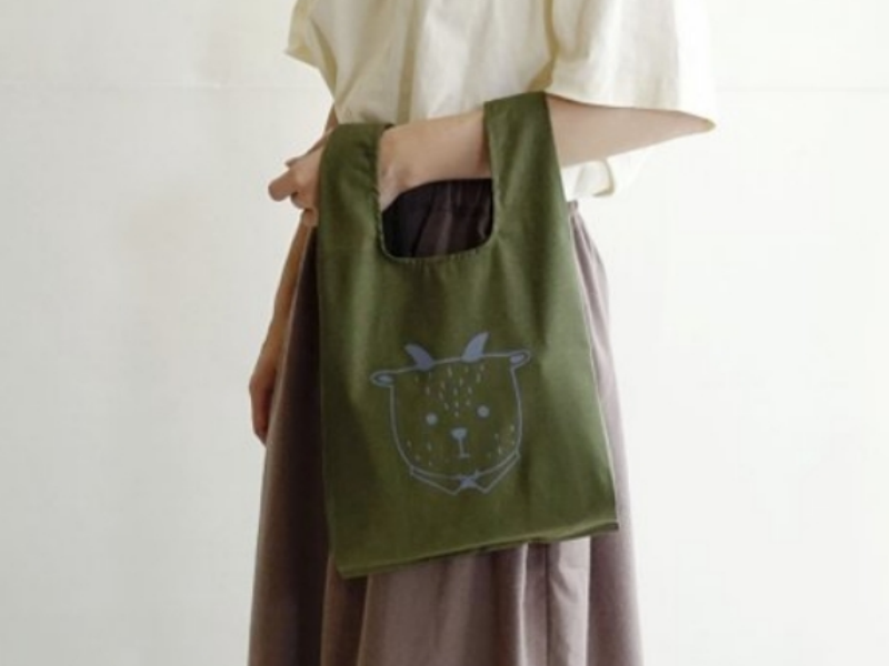 mini handbag 07.png