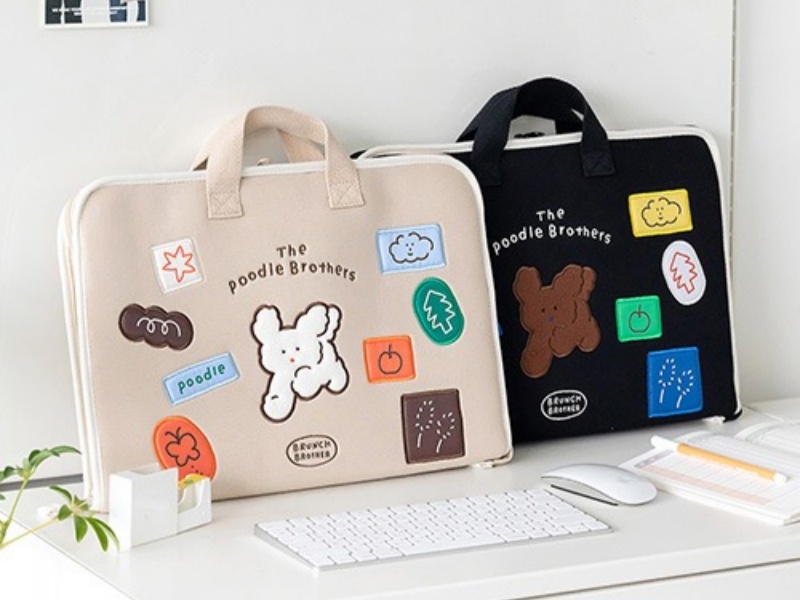 embroidered laptop sleeve 09.jpg