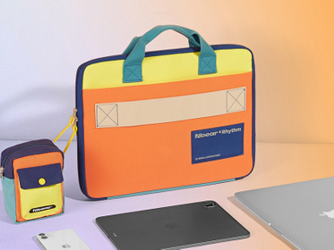 embroidered laptop sleeve 0.jpg